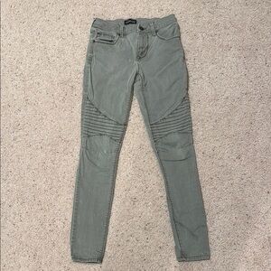 Express Skinny Pants in Olive
